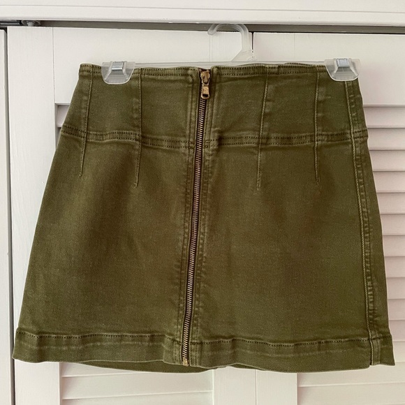 Free People Green Pencil Skirt - Picture 2 of 4